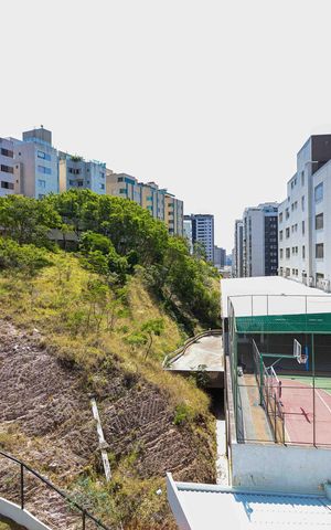Apartamento à venda com 108m², 3 quartos e 2 vagasVista da Sala