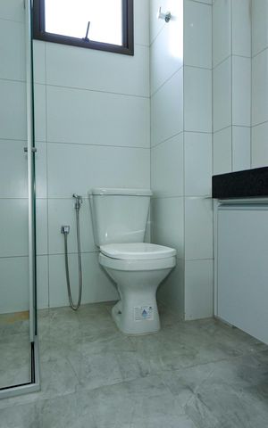 Apartamento à venda com 108m², 3 quartos e 2 vagasBanheiro da Suíte