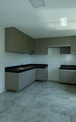 Apartamento à venda com 108m², 3 quartos e 2 vagasCozinha e Área de Serviço