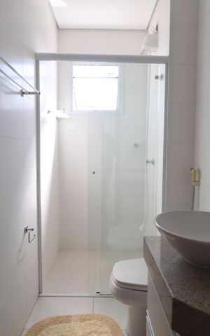Apartamento para alugar com 58m², 2 quartos e 2 vagasBanheiro do Quarto 2