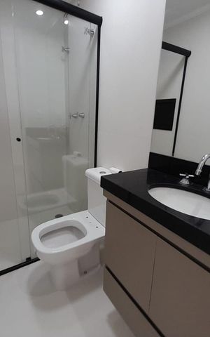 Apartamento à venda com 62m², 2 quartos e 2 vagas Apartamento à venda com 62m², 2 quartos e 2 vagasBanheiro 1