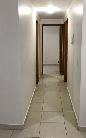 Apartamento para alugar com 79m², 3 quartos e 1 vaga Apartamento para alugar com 79m², 3 quartos e 1 vagaCorredor