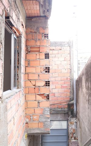 Casa à venda com 189m², 2 quartos e 2 vagasCorredor