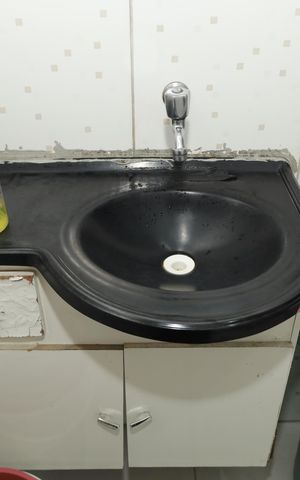 Casa à venda com 189m², 2 quartos e 2 vagasBanheiro