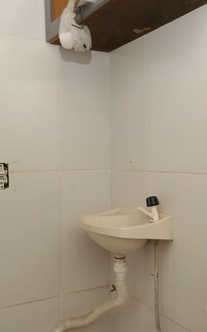 Casa à venda com 189m², 2 quartos e 2 vagasÁrea de Serviço - Banheiro