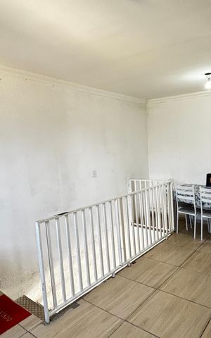 Casa à venda com 36m², 2 quartos e 1 vaga Casa à venda com 36m², 2 quartos e 1 vagaSala - Sala de Jantar