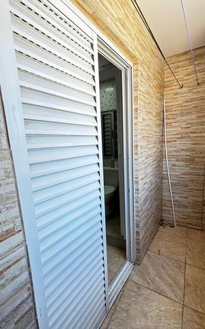 Casa à venda com 36m², 2 quartos e 1 vaga Casa à venda com 36m², 2 quartos e 1 vagaVaranda da Suíte