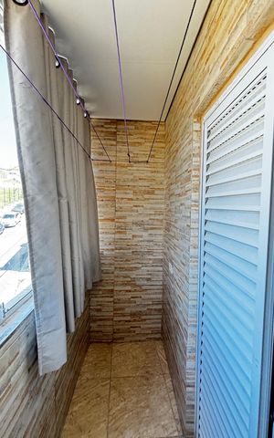 Casa à venda com 36m², 2 quartos e 1 vaga Casa à venda com 36m², 2 quartos e 1 vagaVaranda da Suíte