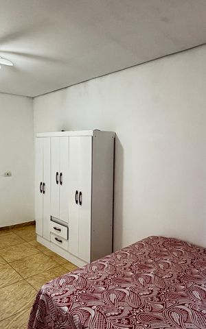 Casa à venda com 36m², 2 quartos e 1 vaga Casa à venda com 36m², 2 quartos e 1 vagaSuite