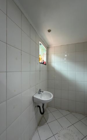 Casa à venda com 536m², 6 quartos e 5 vagas Casa à venda com 536m², 6 quartos e 5 vagasSuíte 2 Banheiro