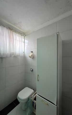 Casa à venda com 536m², 6 quartos e 5 vagas Casa à venda com 536m², 6 quartos e 5 vagasQuarto 5 suite Banheiro