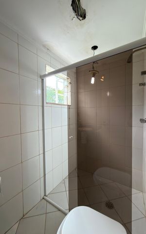 Casa à venda com 536m², 6 quartos e 5 vagas Casa à venda com 536m², 6 quartos e 5 vagasBanheiro Social