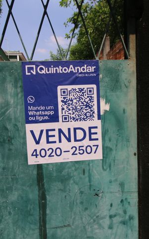 Casa à venda com 180m², 2 quartos e 1 vagaPlaca