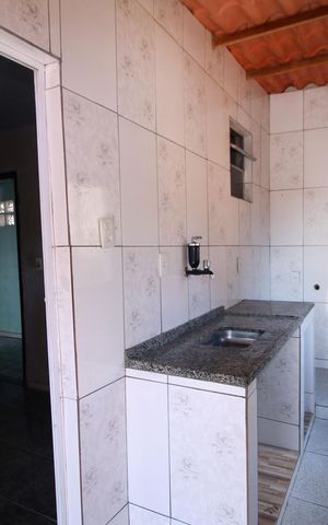Casa à venda com 180m², 2 quartos e 1 vagaCozinha e Área de Serviço 2º piso