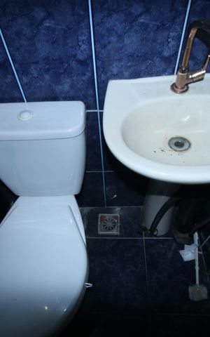 Casa à venda com 180m², 2 quartos e 1 vagaBanheiro