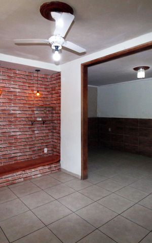 Casa à venda com 180m², 2 quartos e 1 vagaSala 2