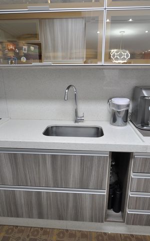 Apartamento à venda com 96m², 2 quartos e 2 vagasCozinha