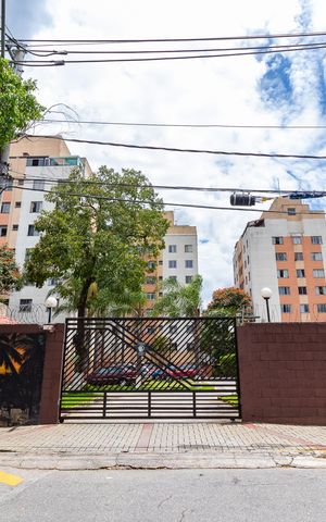 Apartamento à venda com 44m², 2 quartos e 1 vaga Apartamento à venda com 44m², 2 quartos e 1 vagaFachada