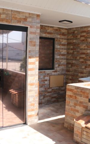 Apartamento para alugar com 65m², 2 quartos e sem vagaVaranda