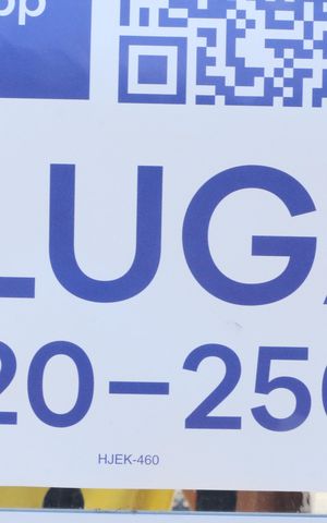 Apartamento para alugar com 65m², 2 quartos e sem vagafoto da placa