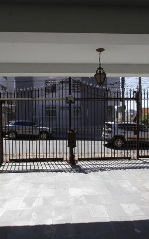 Casa à venda com 370m², 4 quartos e 3 vagasGaragem