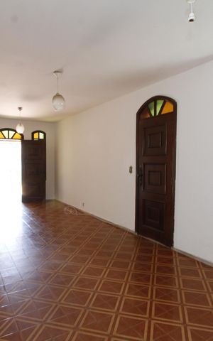 Casa à venda com 370m², 4 quartos e 3 vagasCopa