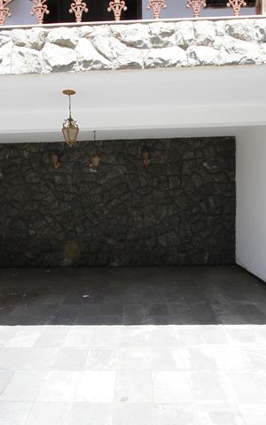 Casa à venda com 370m², 4 quartos e 3 vagasGaragem