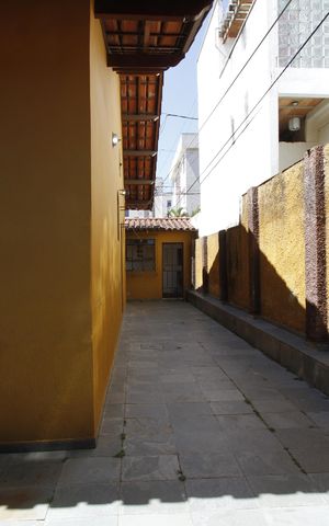 Casa à venda com 370m², 4 quartos e 3 vagasÁrea externa
