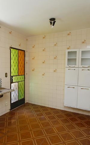 Casa à venda com 370m², 4 quartos e 3 vagasCozinha