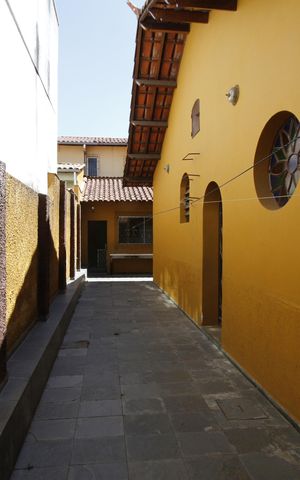 Casa à venda com 370m², 4 quartos e 3 vagasÁrea externa
