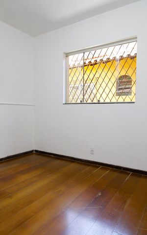 Casa à venda com 370m², 4 quartos e 3 vagasQuarto 