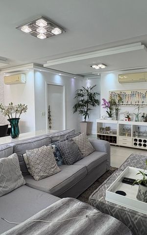 Apartamento à venda com 172m², 3 quartos e 3 vagas