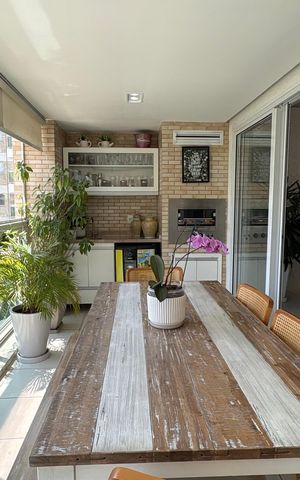 Apartamento à venda com 172m², 3 quartos e 3 vagas