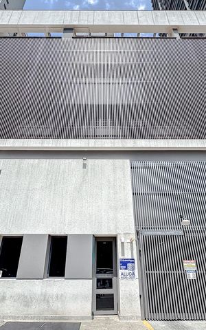 Apartamento para alugar com 90m², 3 quartos e 1 vaga Apartamento para alugar com 90m², 3 quartos e 1 vagaFachada