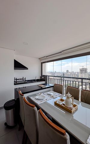 Apartamento para alugar com 90m², 3 quartos e 1 vaga Apartamento para alugar com 90m², 3 quartos e 1 vagaVaranda