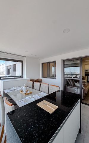 Apartamento para alugar com 90m², 3 quartos e 1 vaga Apartamento para alugar com 90m², 3 quartos e 1 vagaVaranda