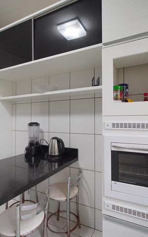 Apartamento para alugar com 92m², 2 quartos e 1 vagaCozinha 