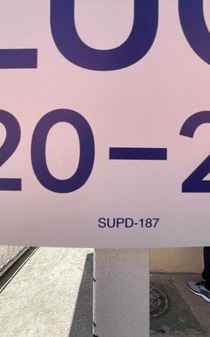 Apartamento para alugar com 48m², 2 quartos e 1 vagaPlaca instalada em 25/09/2026 com o código SUPD-187