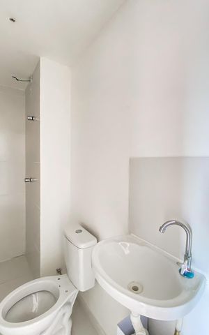 Apartamento para alugar com 28m², 2 quartos e sem vaga Apartamento para alugar com 28m², 2 quartos e sem vagaBanheiro