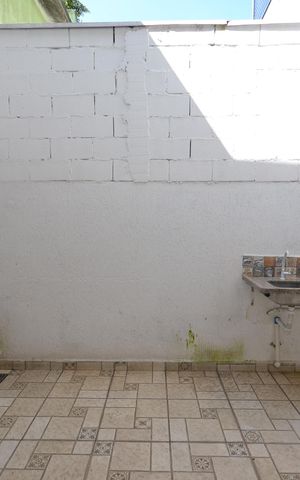 Casa para alugar com 200m², 2 quartos e 3 vagasQuintal