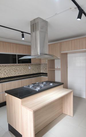 Casa para alugar com 200m², 2 quartos e 3 vagasCozinha