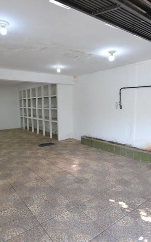 Casa para alugar com 200m², 2 quartos e 3 vagasGaragem