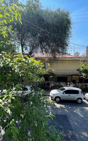 Casa para alugar com 200m², 2 quartos e 3 vagas Casa para alugar com 200m², 2 quartos e 3 vagasVista da Varanda da Sala