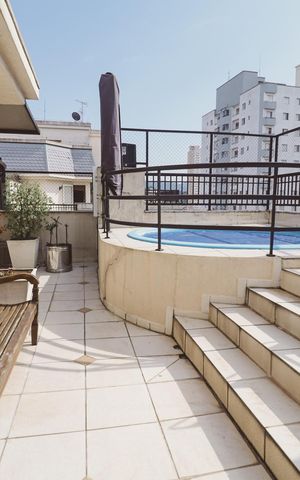 Apartamento à venda com 141m², 4 quartos e 3 vagas Apartamento à venda com 141m², 4 quartos e 3 vagasCobertura
