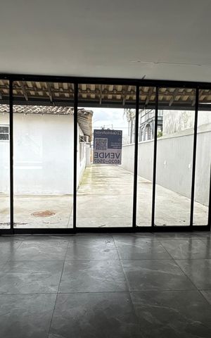 Casa para alugar com 350m², 2 quartos e 3 vagas