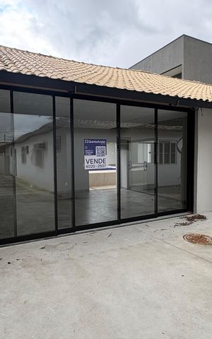 Casa para alugar com 350m², 2 quartos e 3 vagas