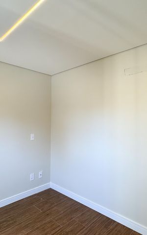 Apartamento à venda com 60m², 2 quartos e 1 vaga Apartamento à venda com 60m², 2 quartos e 1 vagaSuíte