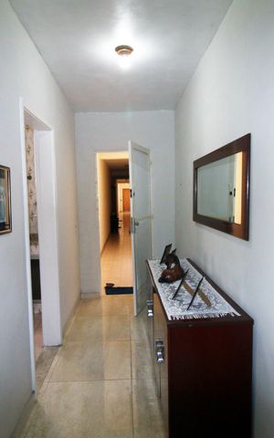 Apartamento à venda com 105m², 2 quartos e 1 vagaSala