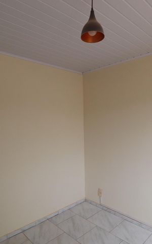 Casa para alugar com 42m², 3 quartos e 1 vagaQuarto 1