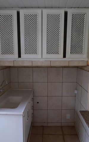 Casa para alugar com 42m², 3 quartos e 1 vagaCozinha 